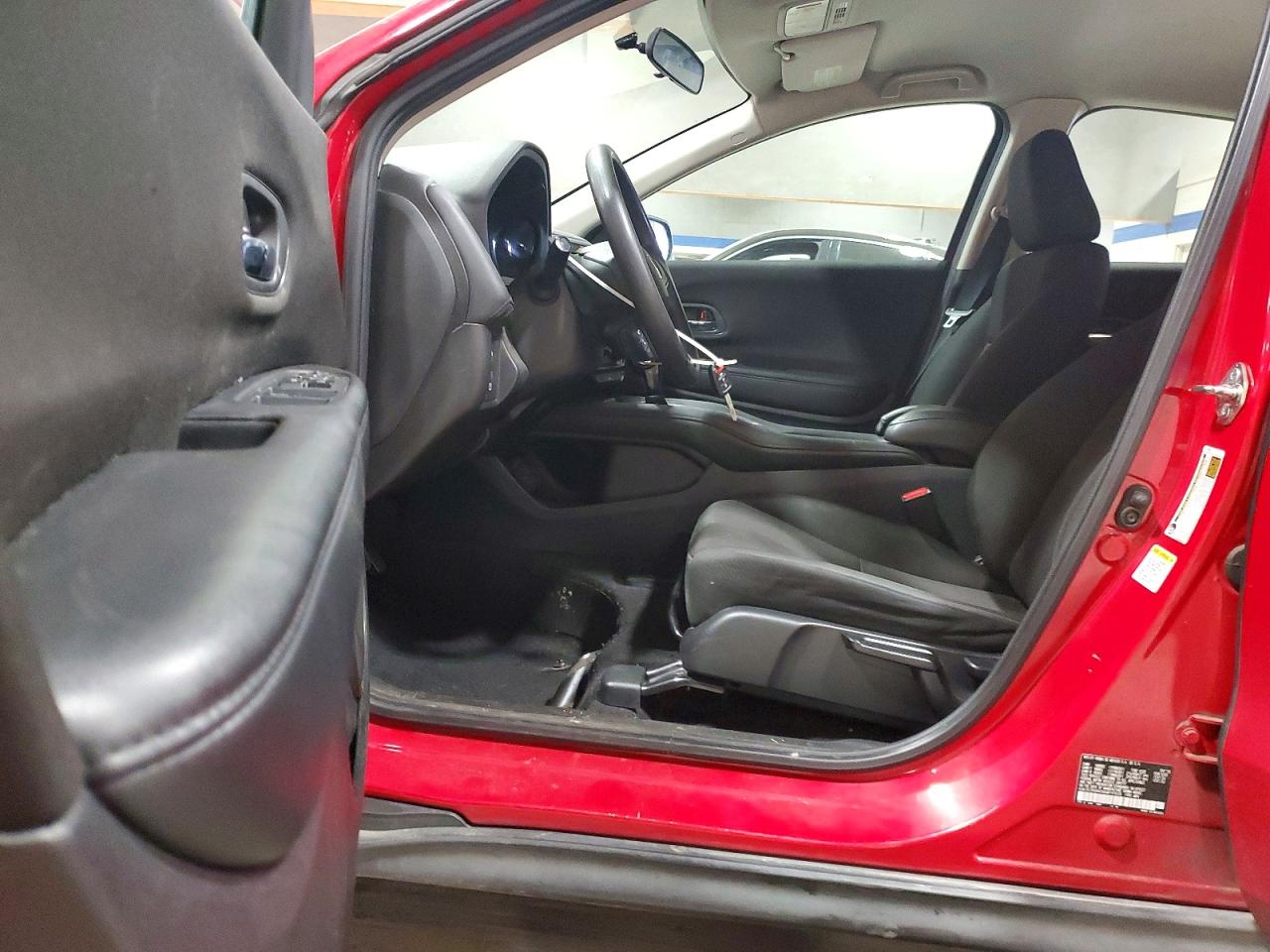 2016 HONDA HR-V LX photo 7