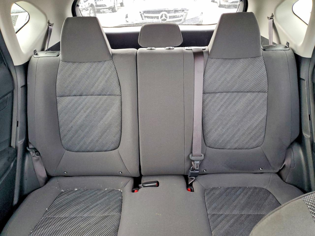 2023 KIA SELTOS LX photo 10