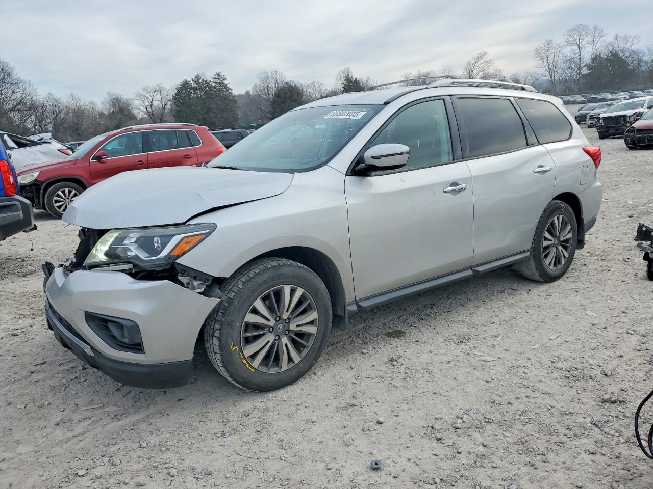 2017 NISSAN PATHFINDER