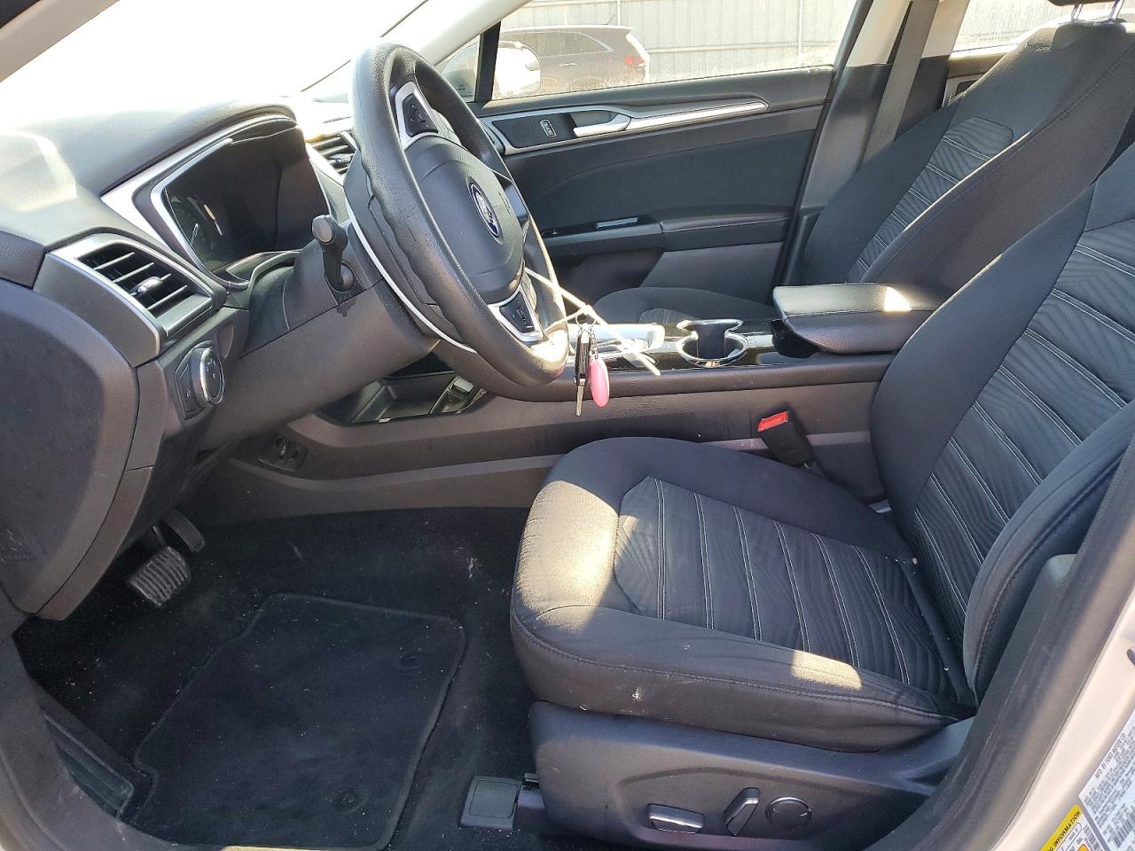 2016 FORD FUSION SE photo 7