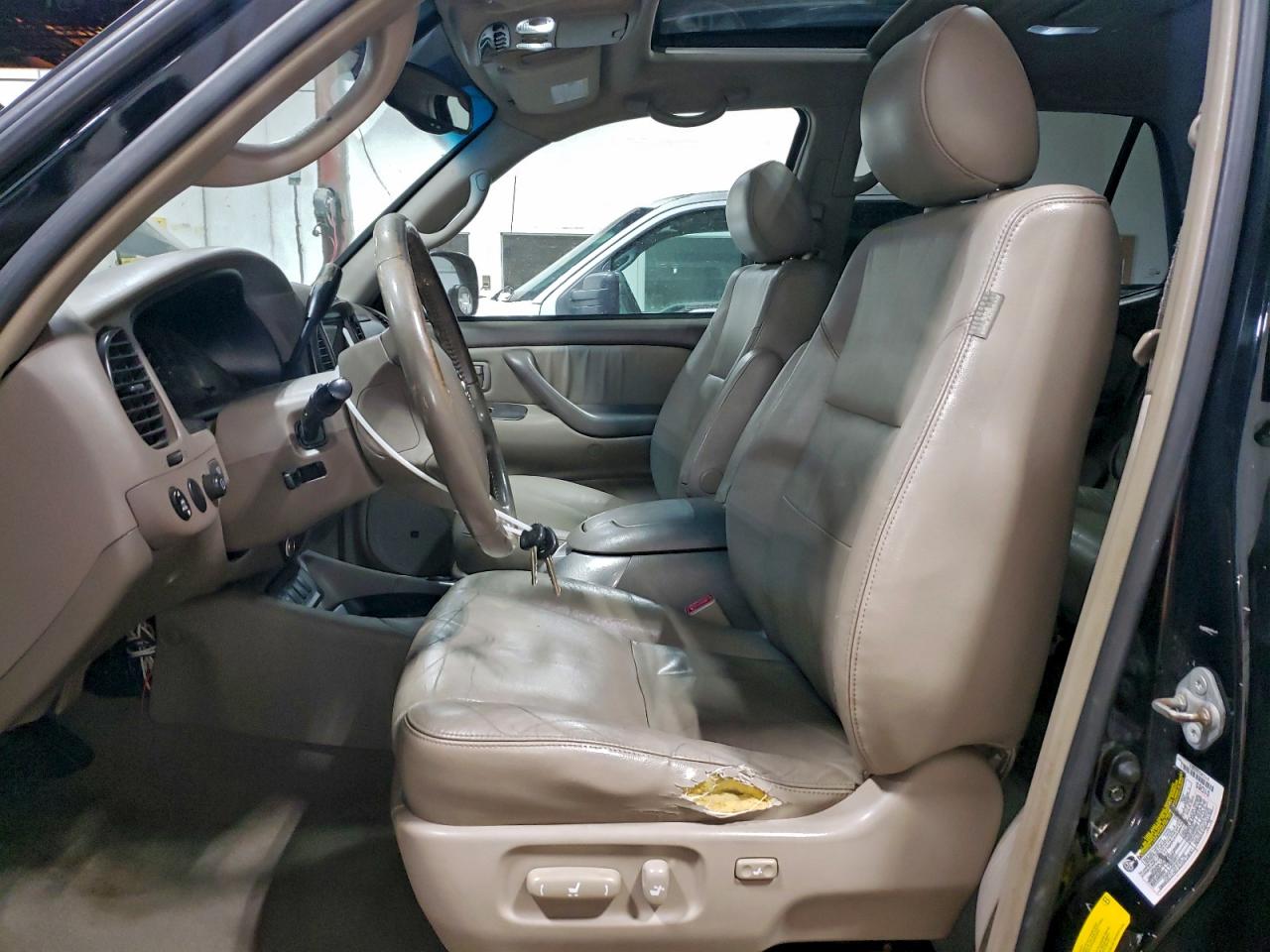 2005 TOYOTA SEQUOIA LIMITED photo 7