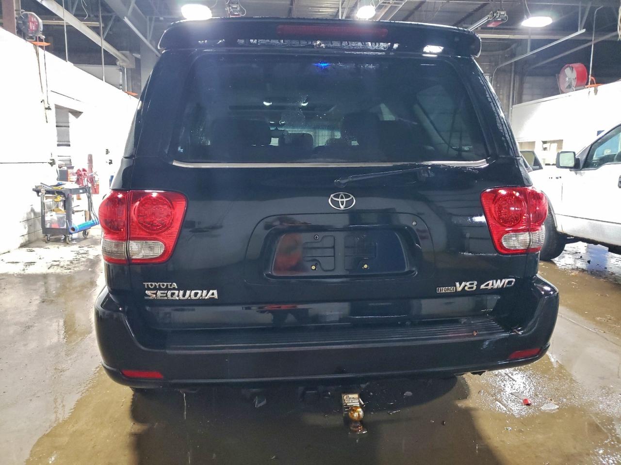 2005 TOYOTA SEQUOIA LIMITED photo 6