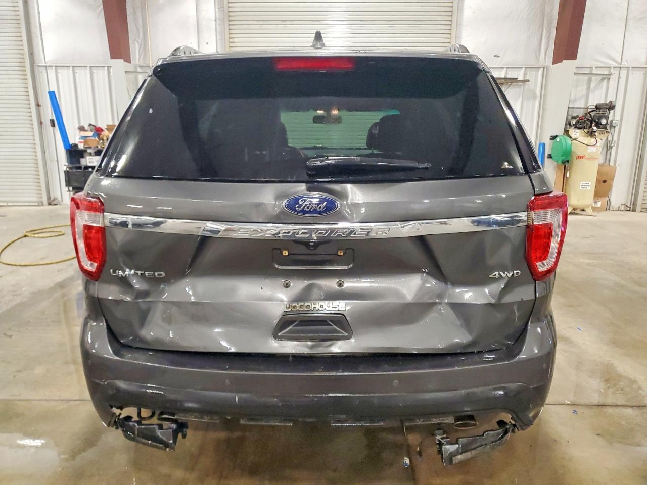 2017 FORD EXPLORER LIMITED photo 6