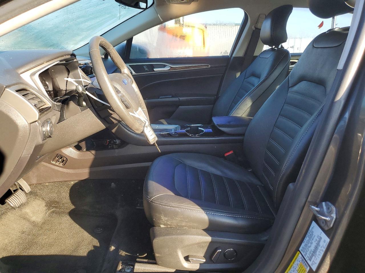 2016 FORD FUSION SE photo 7