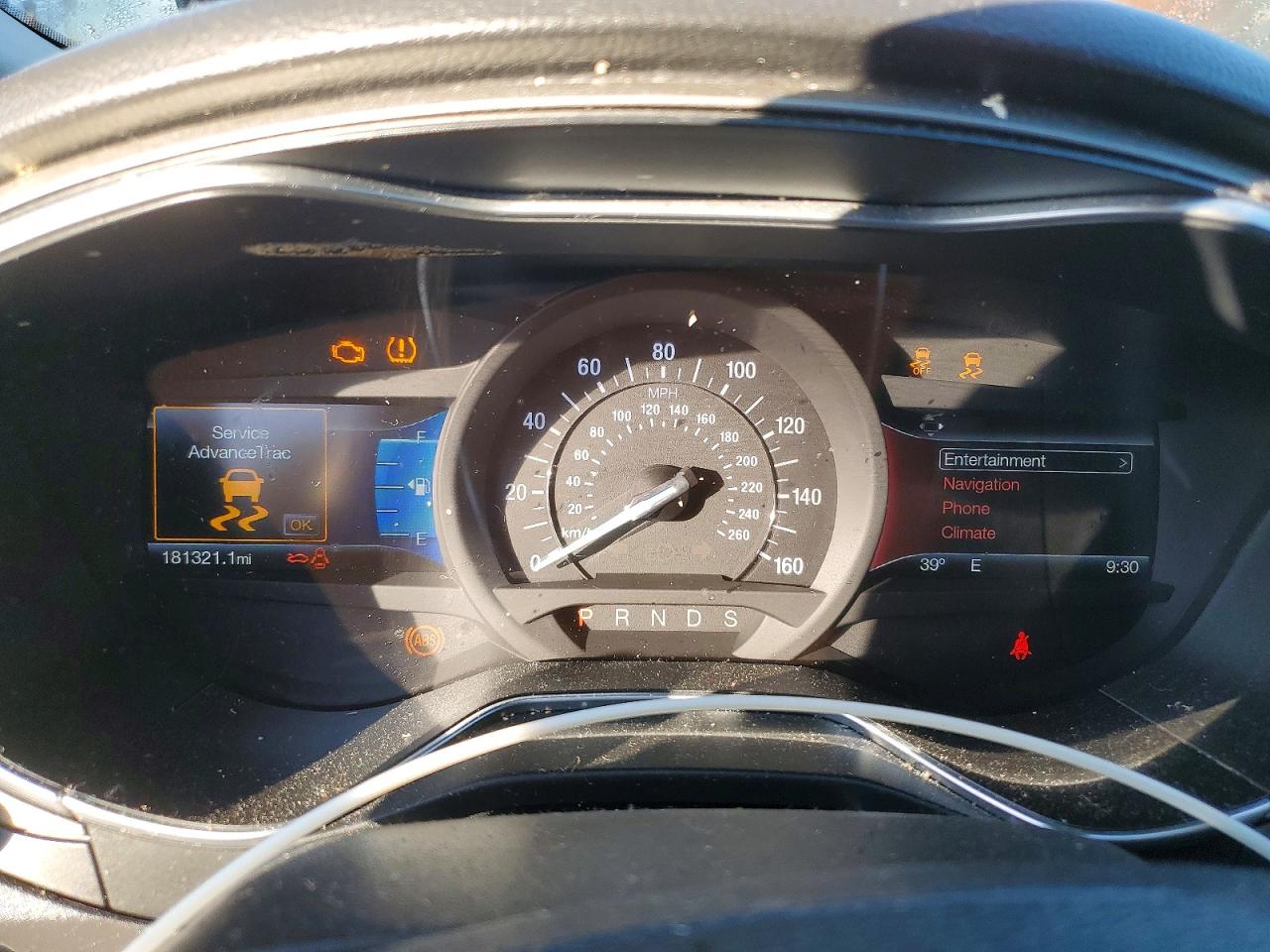2016 FORD FUSION SE photo 9