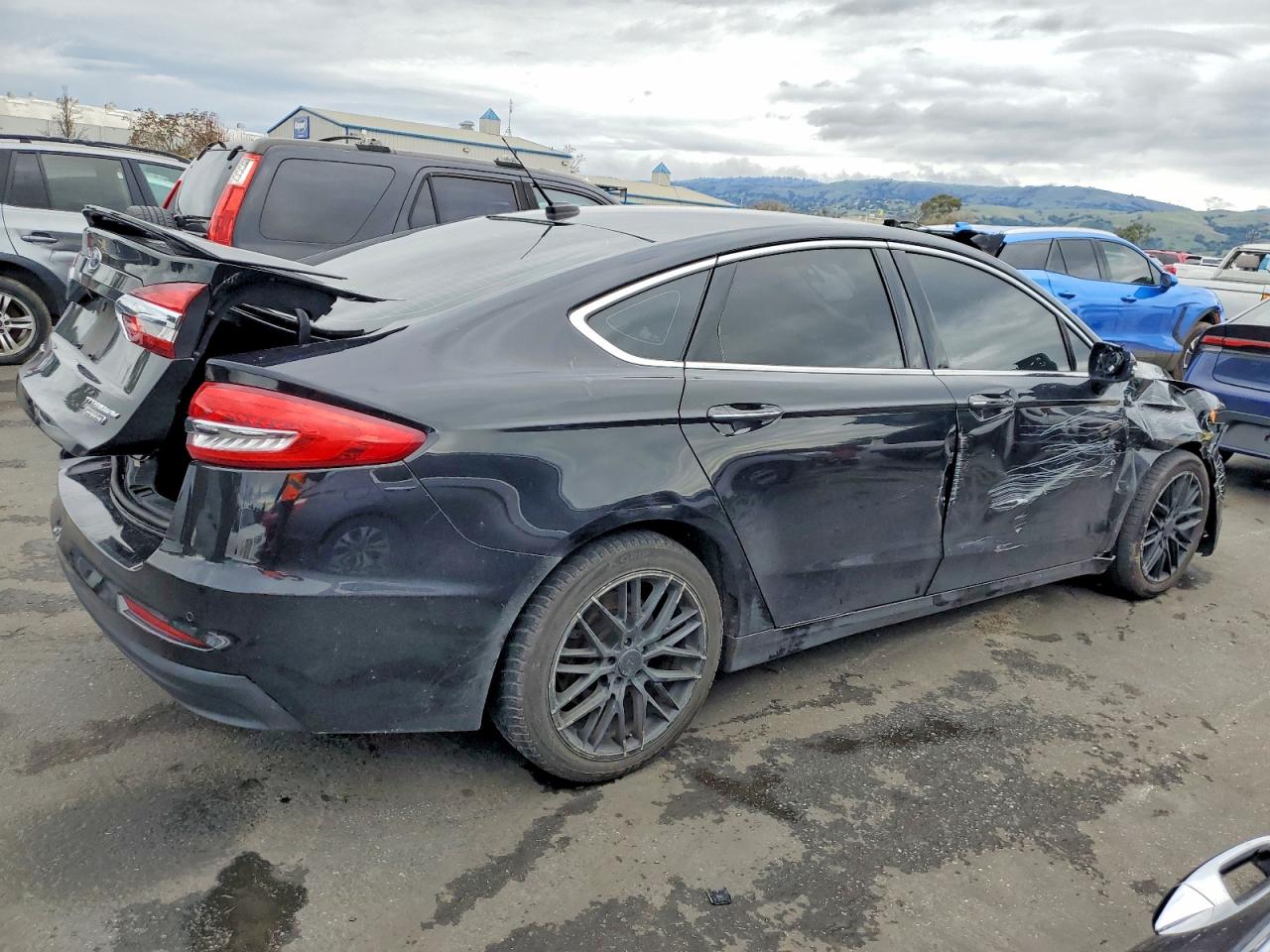 2020 FORD FUSION TITANIUM photo 3