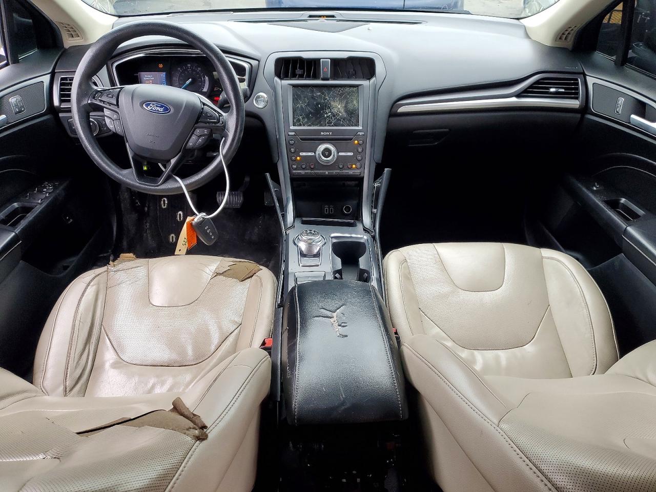 2020 FORD FUSION TITANIUM photo 8