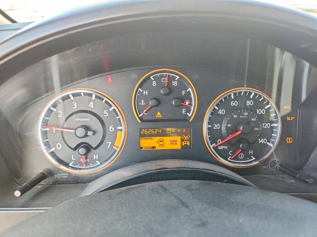 2009 NISSAN TITAN XE photo 9