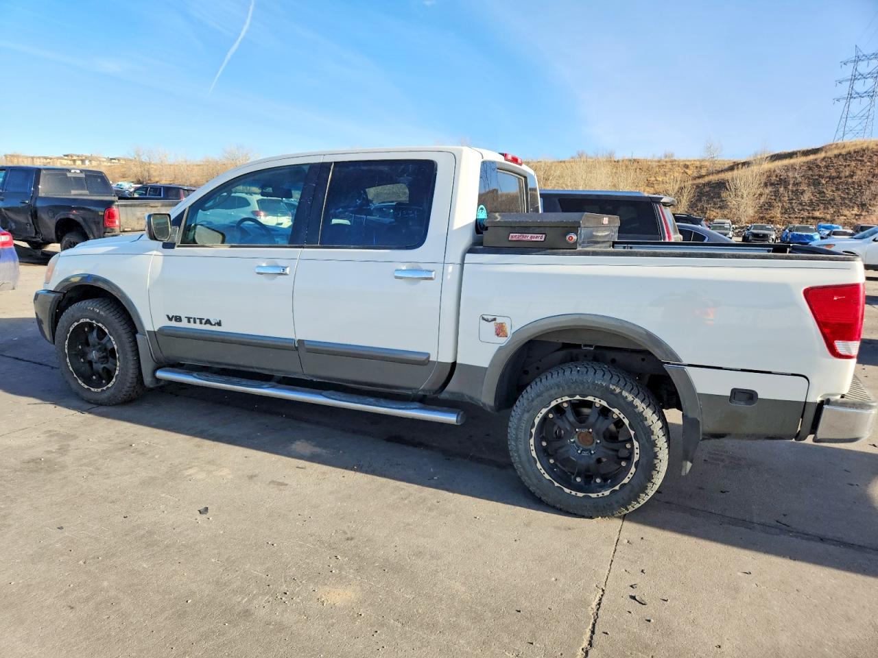 2009 NISSAN TITAN XE photo 2