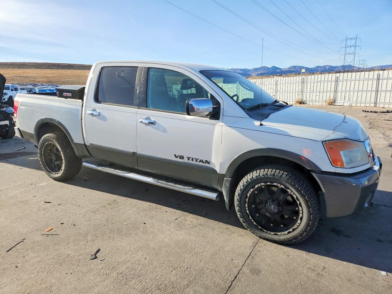 2009 NISSAN TITAN XE photo 4