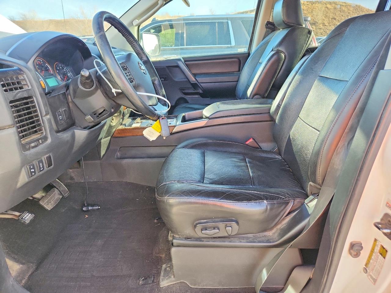 2009 NISSAN TITAN XE photo 7