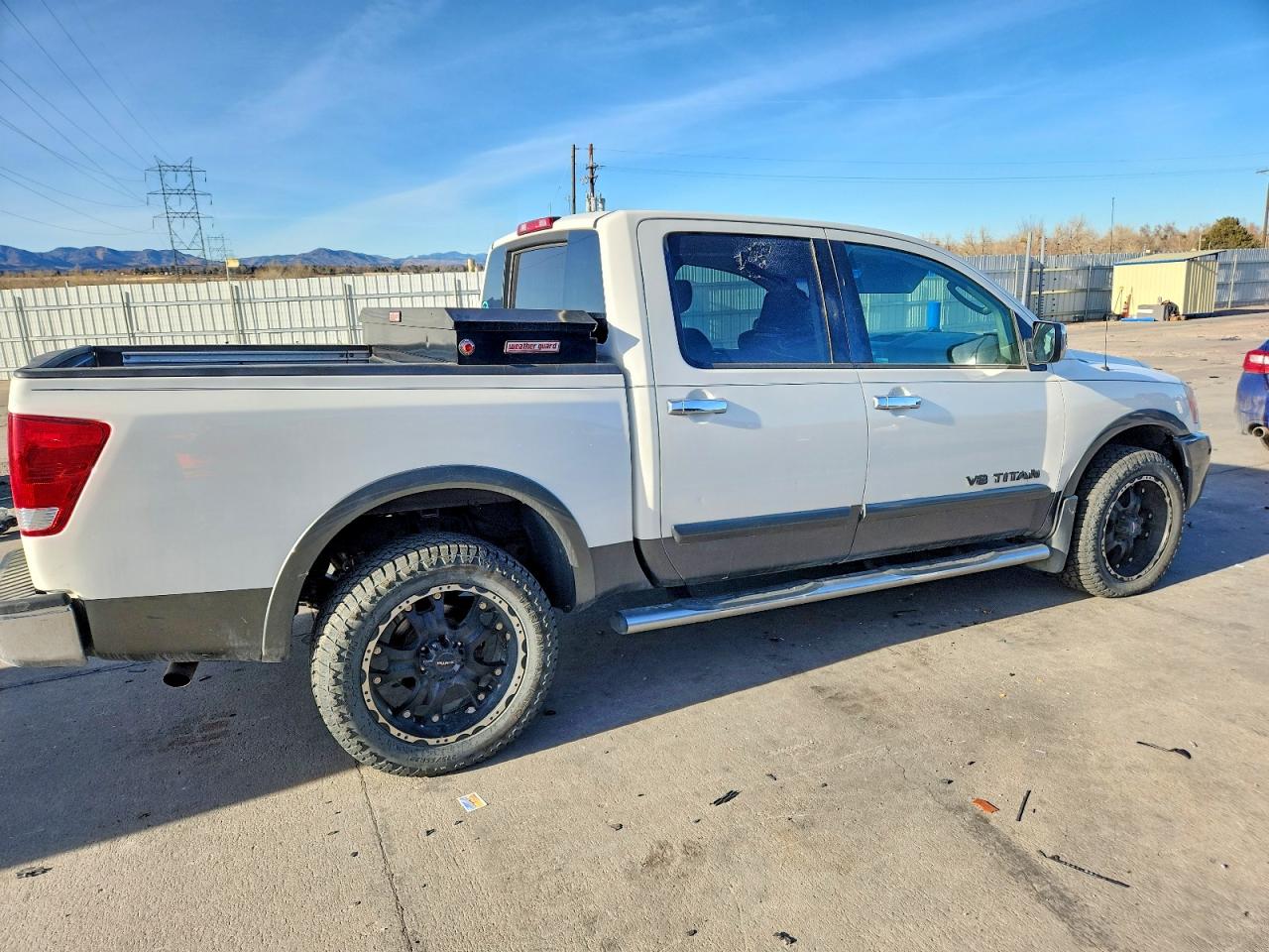 2009 NISSAN TITAN XE photo 3