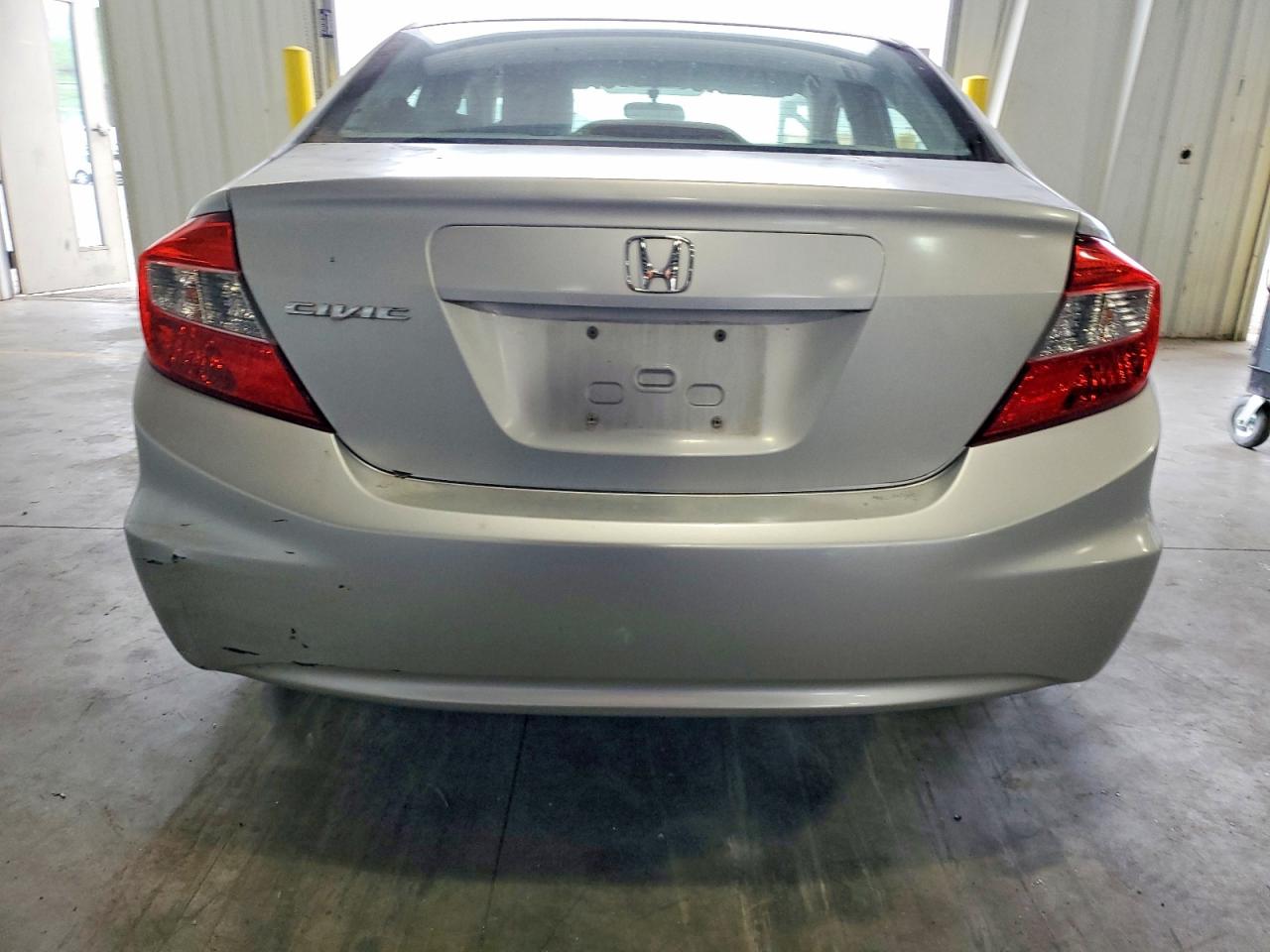 2012 HONDA CIVIC LX photo 6