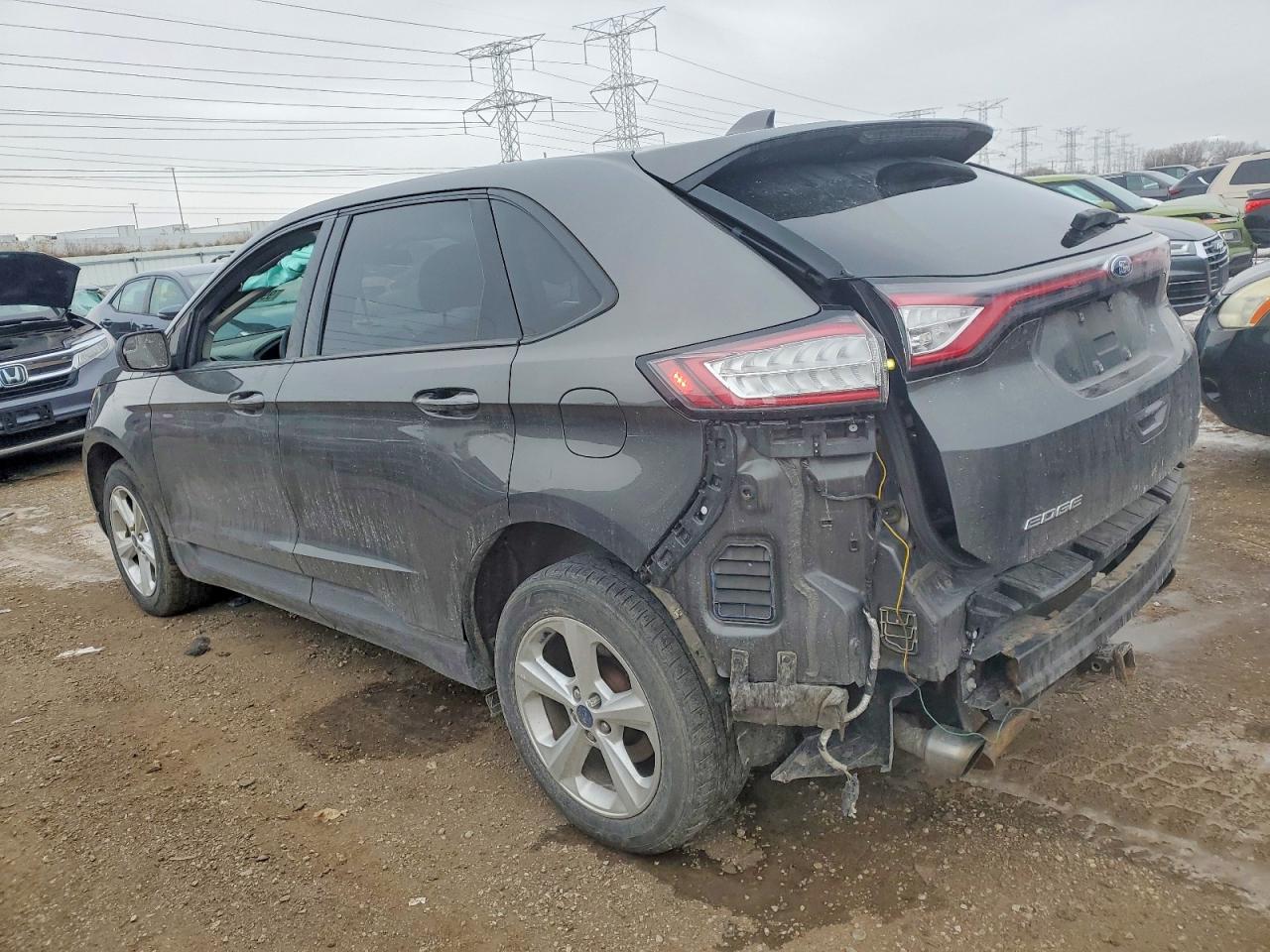 2017 FORD EDGE SE photo 2