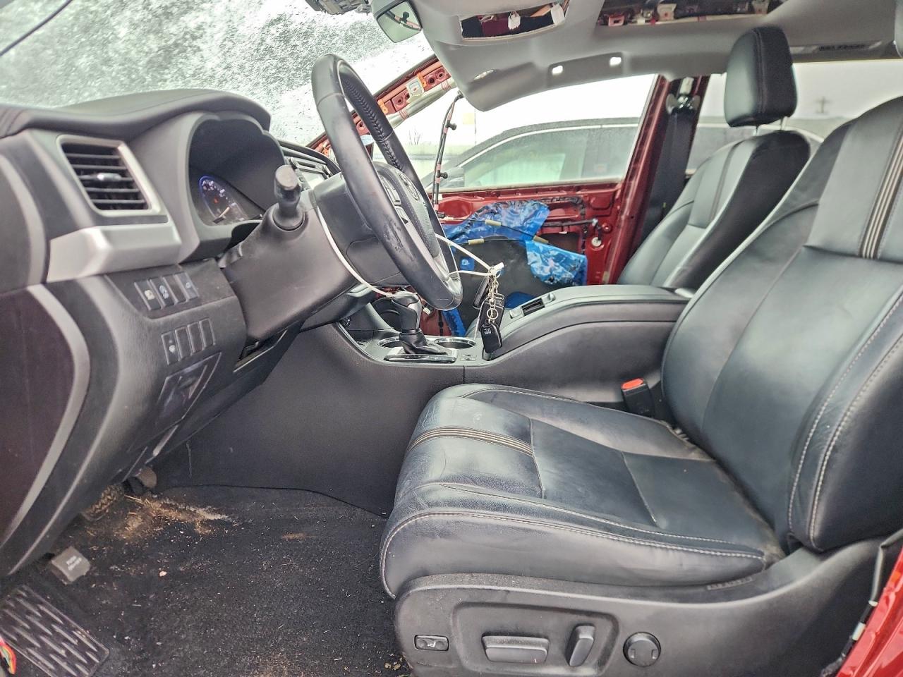 2018 TOYOTA HIGHLANDER SE photo 7