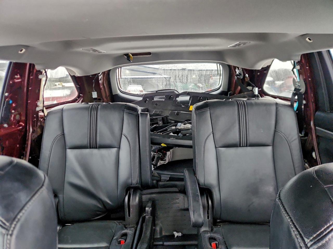 2018 TOYOTA HIGHLANDER SE photo 10