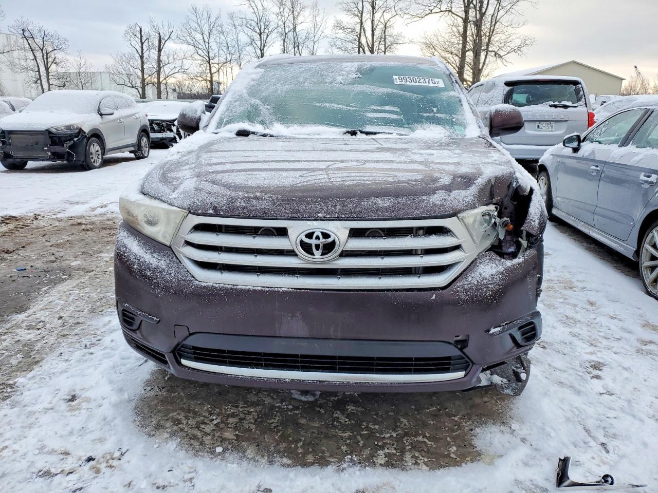 2013 TOYOTA HIGHLANDER BASE photo 5