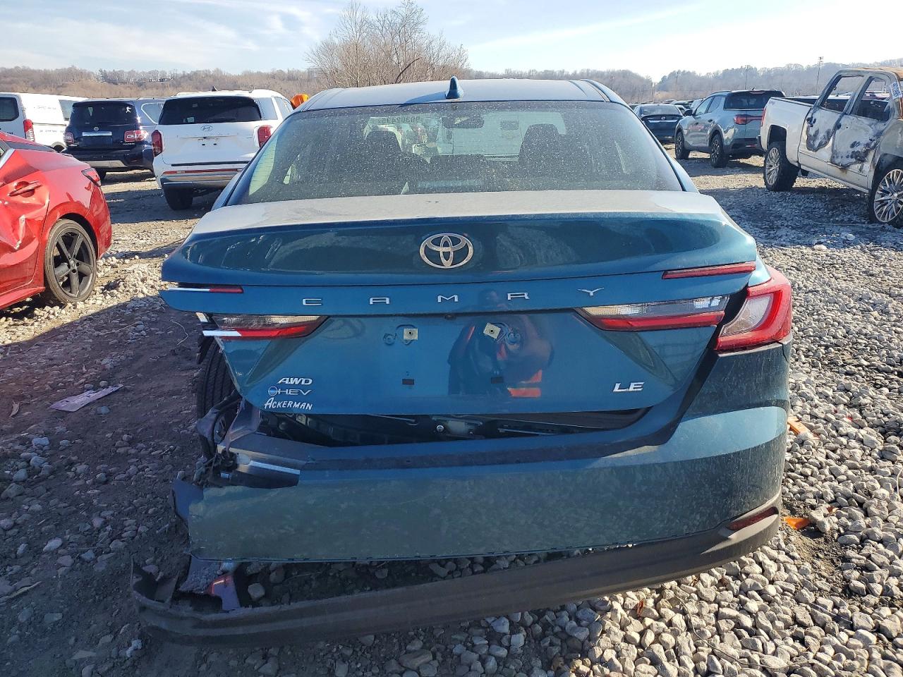 2025 TOYOTA CAMRY XSE photo 6