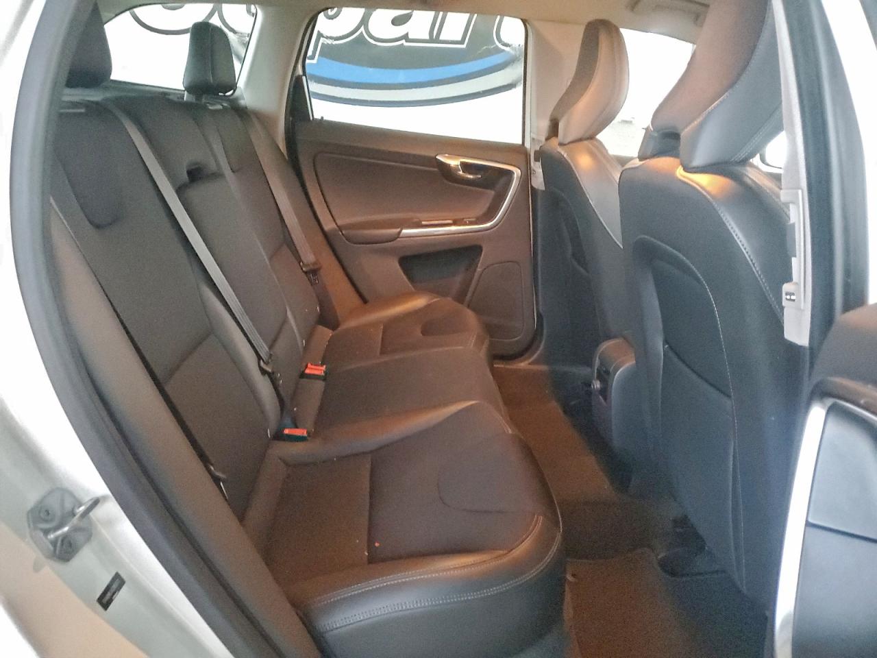 2016 VOLVO XC60 T5 photo 10