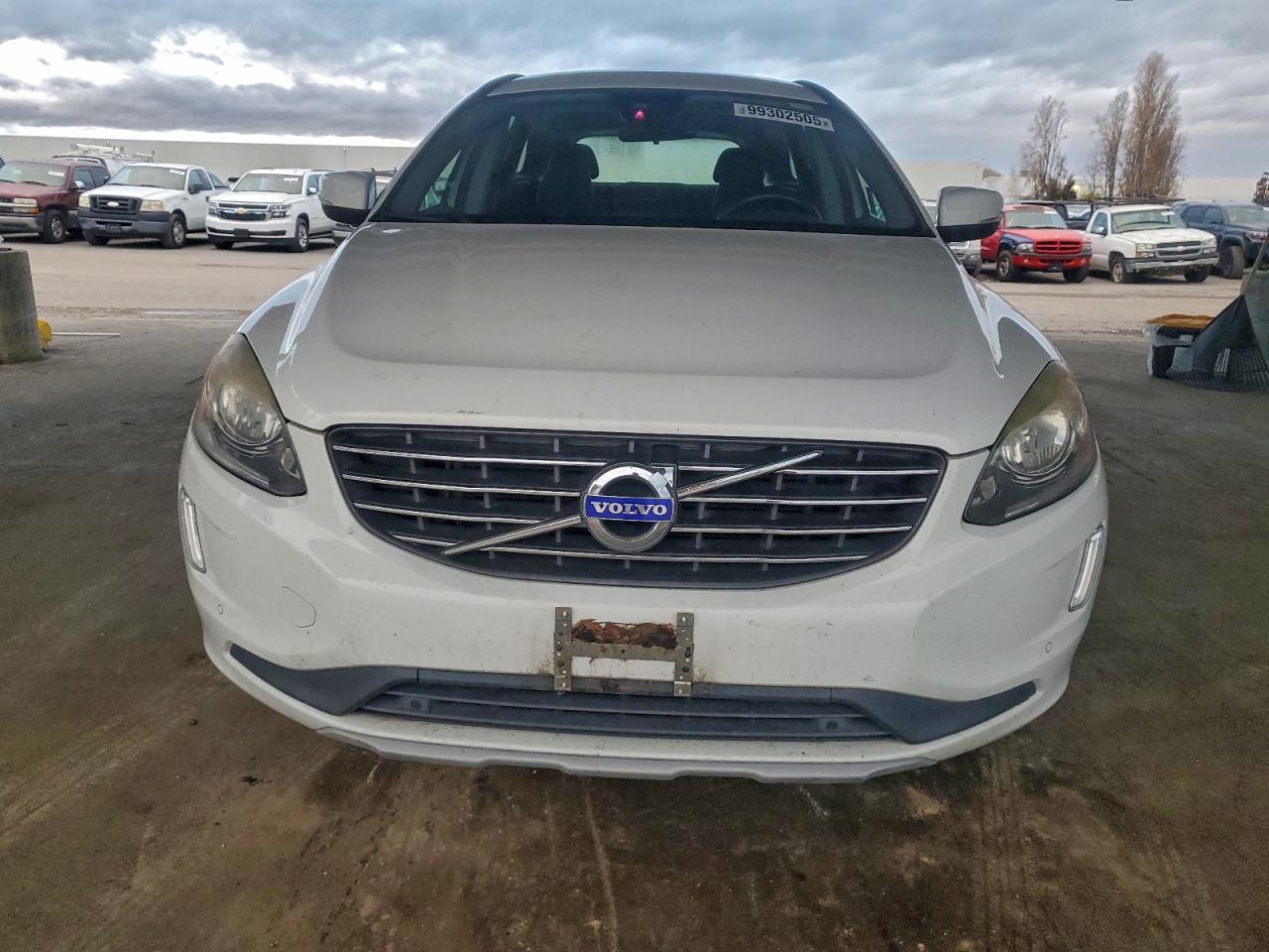 2016 VOLVO XC60 T5 photo 5
