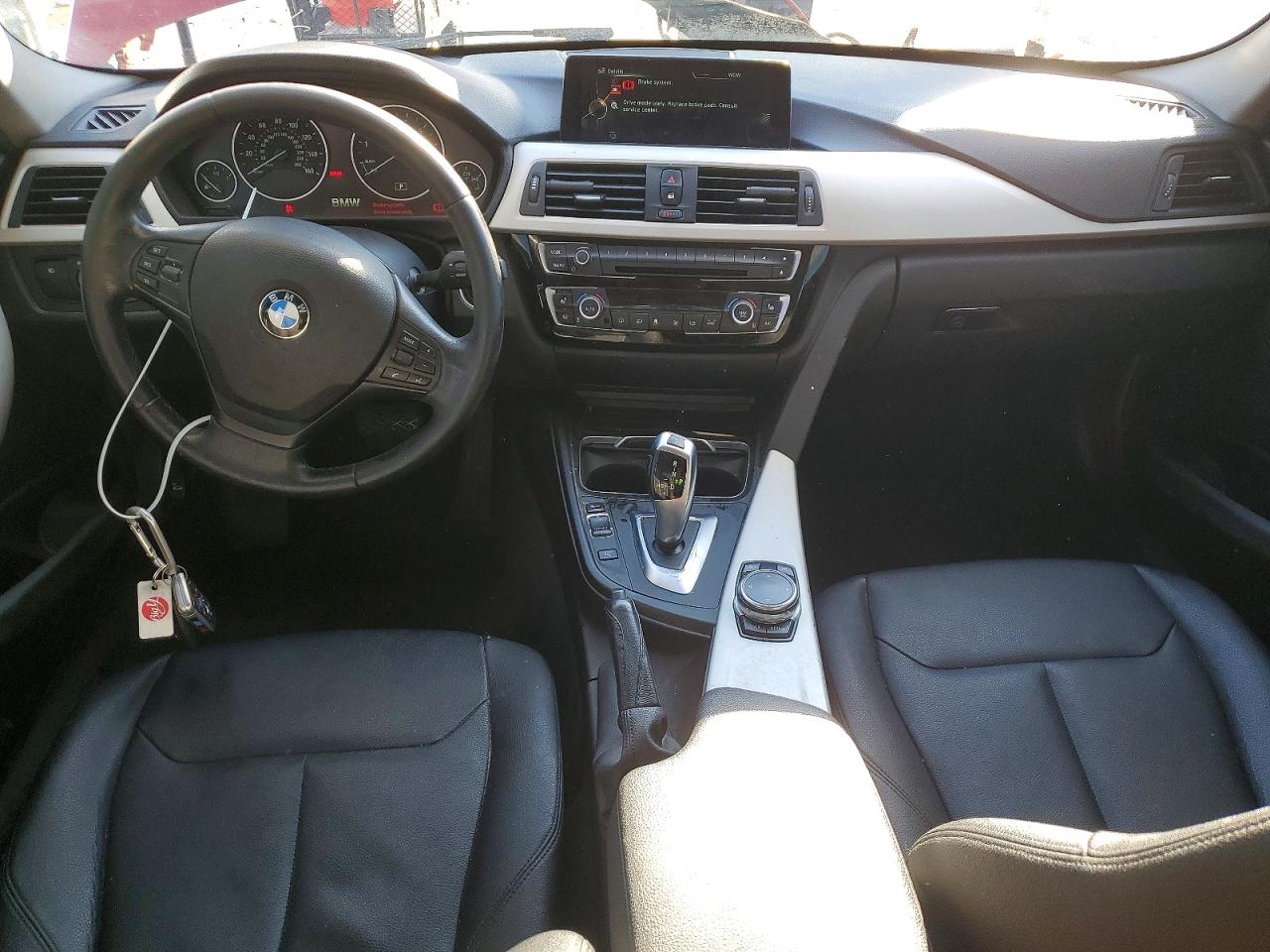2016 BMW 320 XI photo 8
