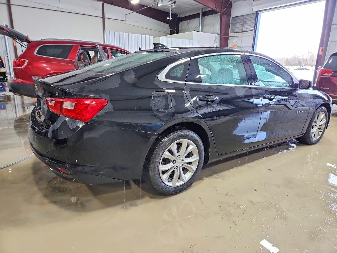 2024 CHEVROLET MALIBU LT photo 3