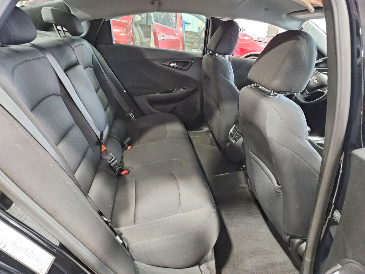 2024 CHEVROLET MALIBU LT photo 10