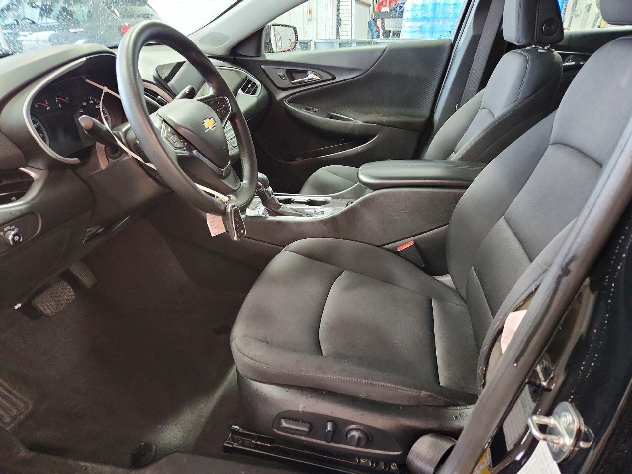 2024 CHEVROLET MALIBU LT photo 7