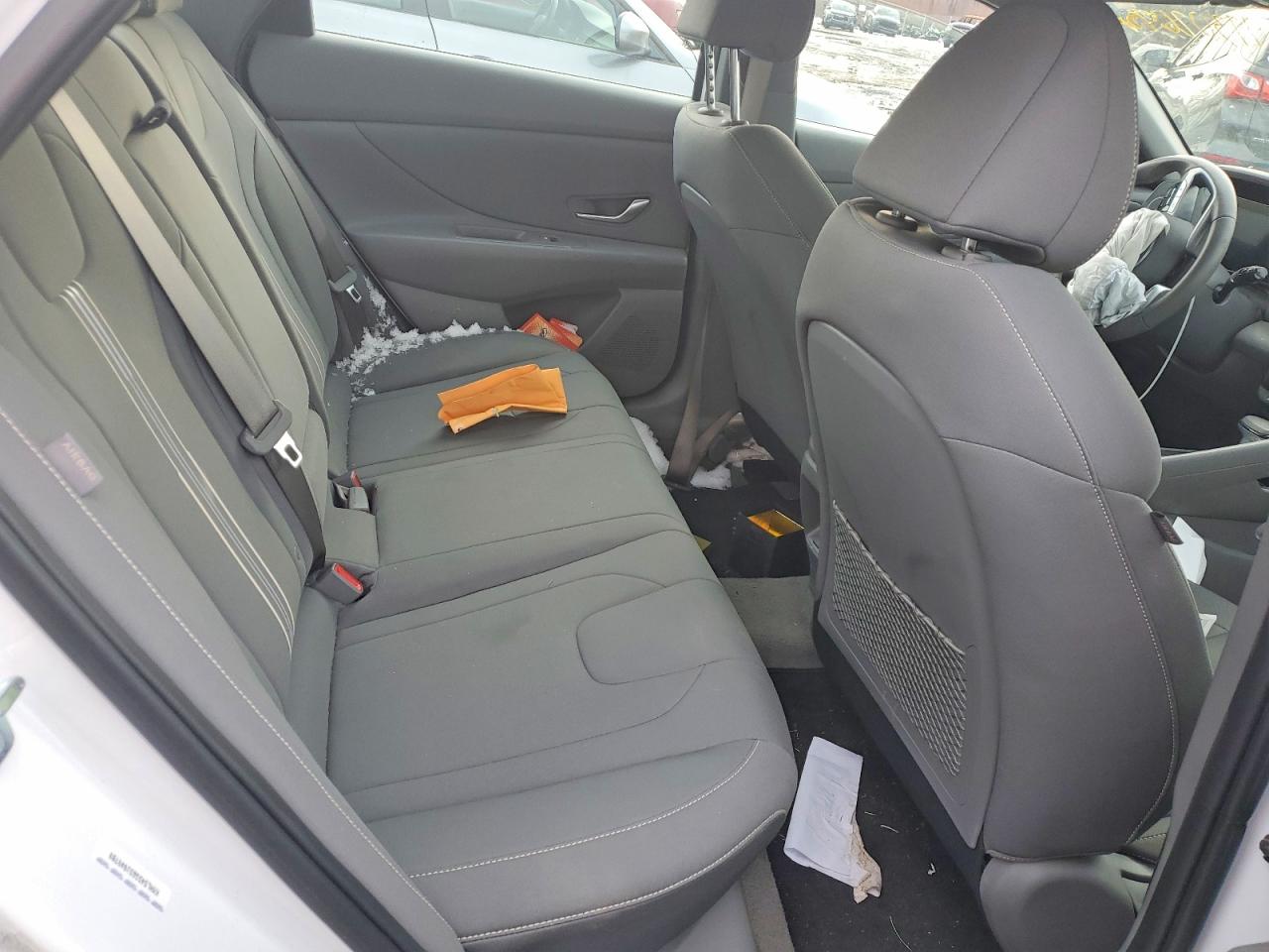 2025 HYUNDAI ELANTRA SEL photo 10