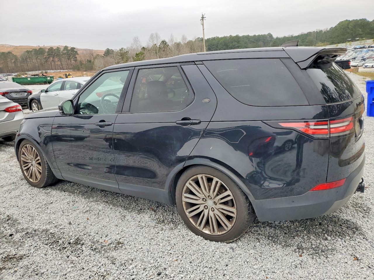 2017 LAND ROVER DISCOVERY FIRST EDITION photo 2
