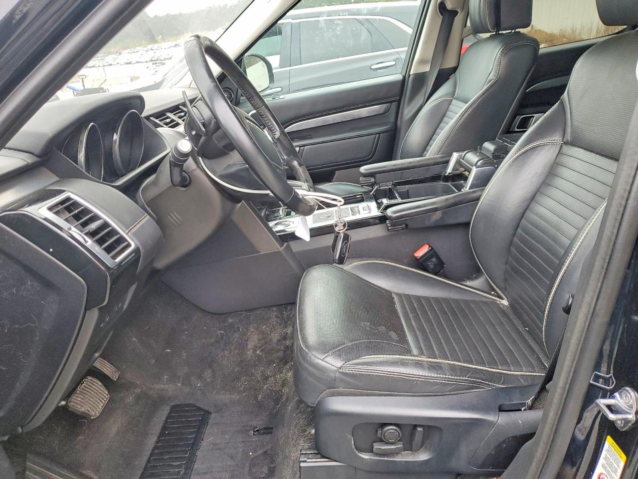 2017 LAND ROVER DISCOVERY FIRST EDITION photo 7