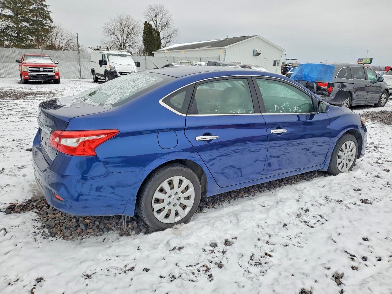 2016 NISSAN SENTRA S photo 3