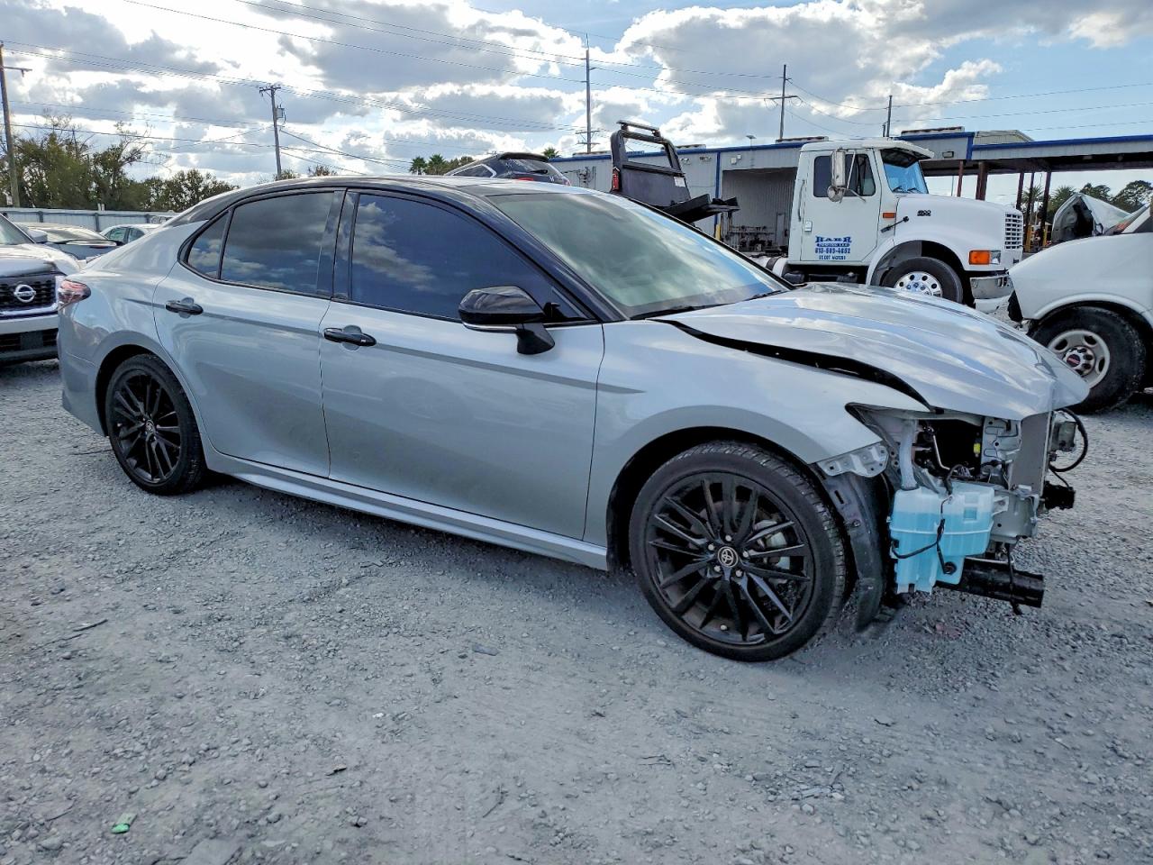 2024 TOYOTA CAMRY XSE photo 4