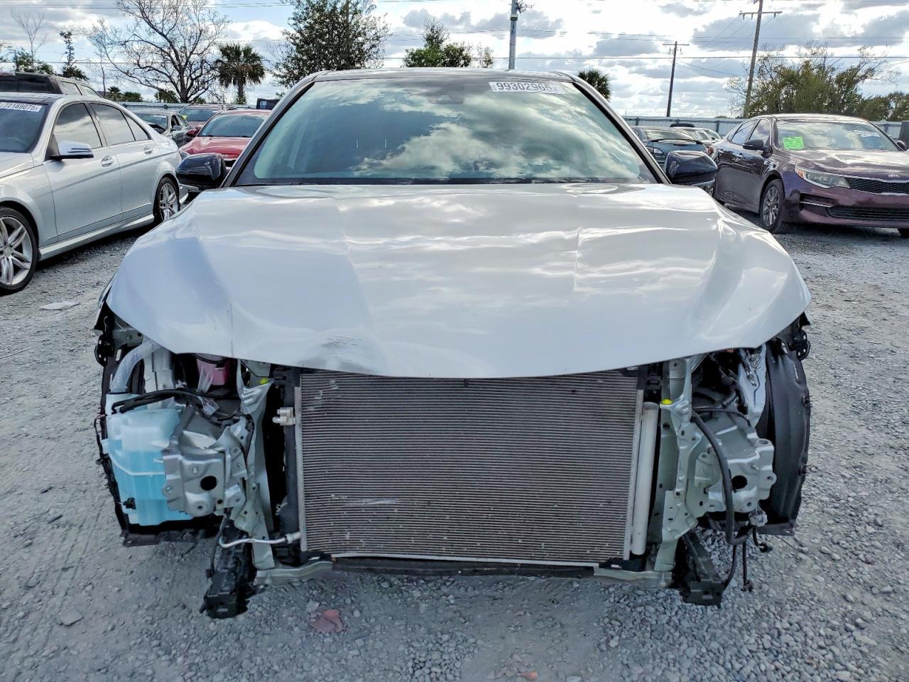 2024 TOYOTA CAMRY XSE photo 5