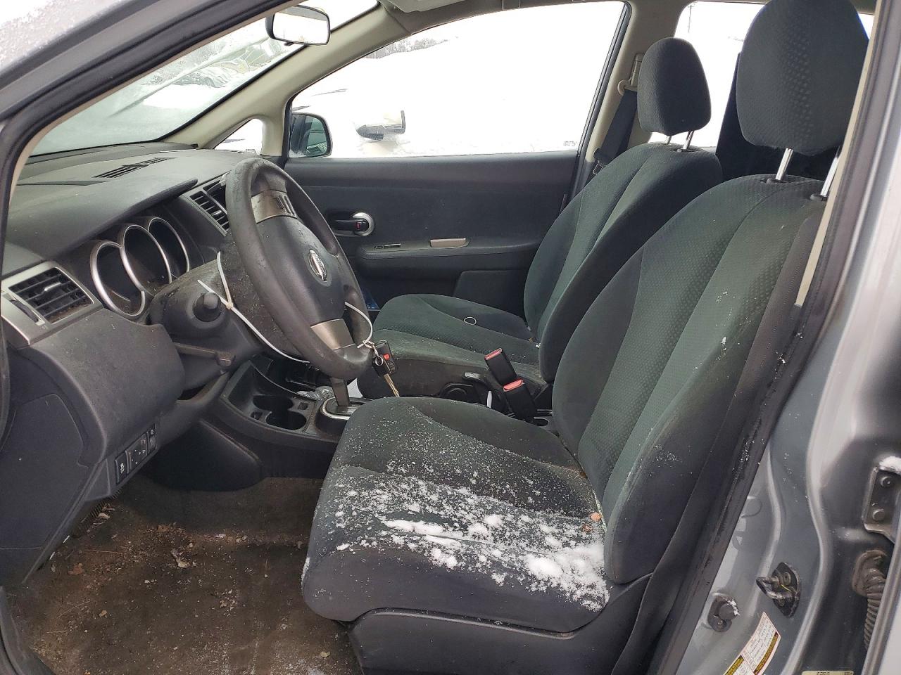 2012 NISSAN VERSA S photo 7