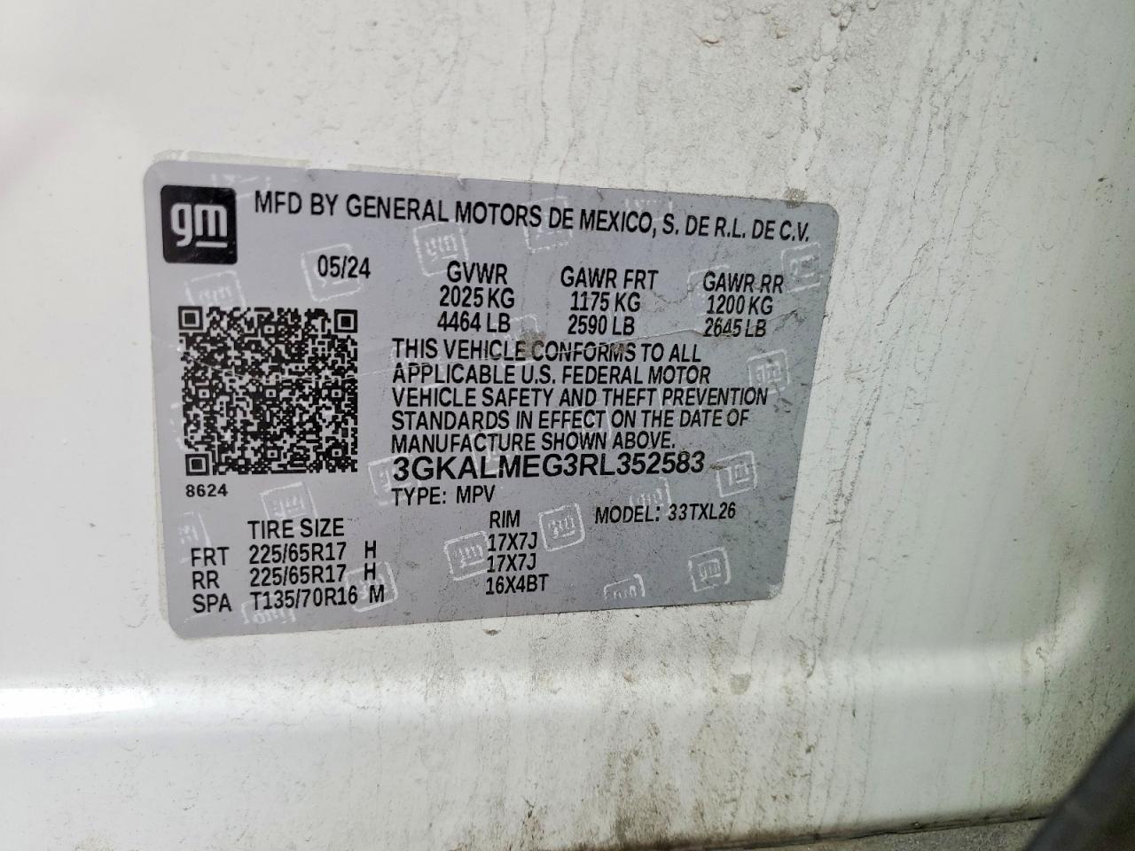 2024 GMC TERRAIN SLE photo 13