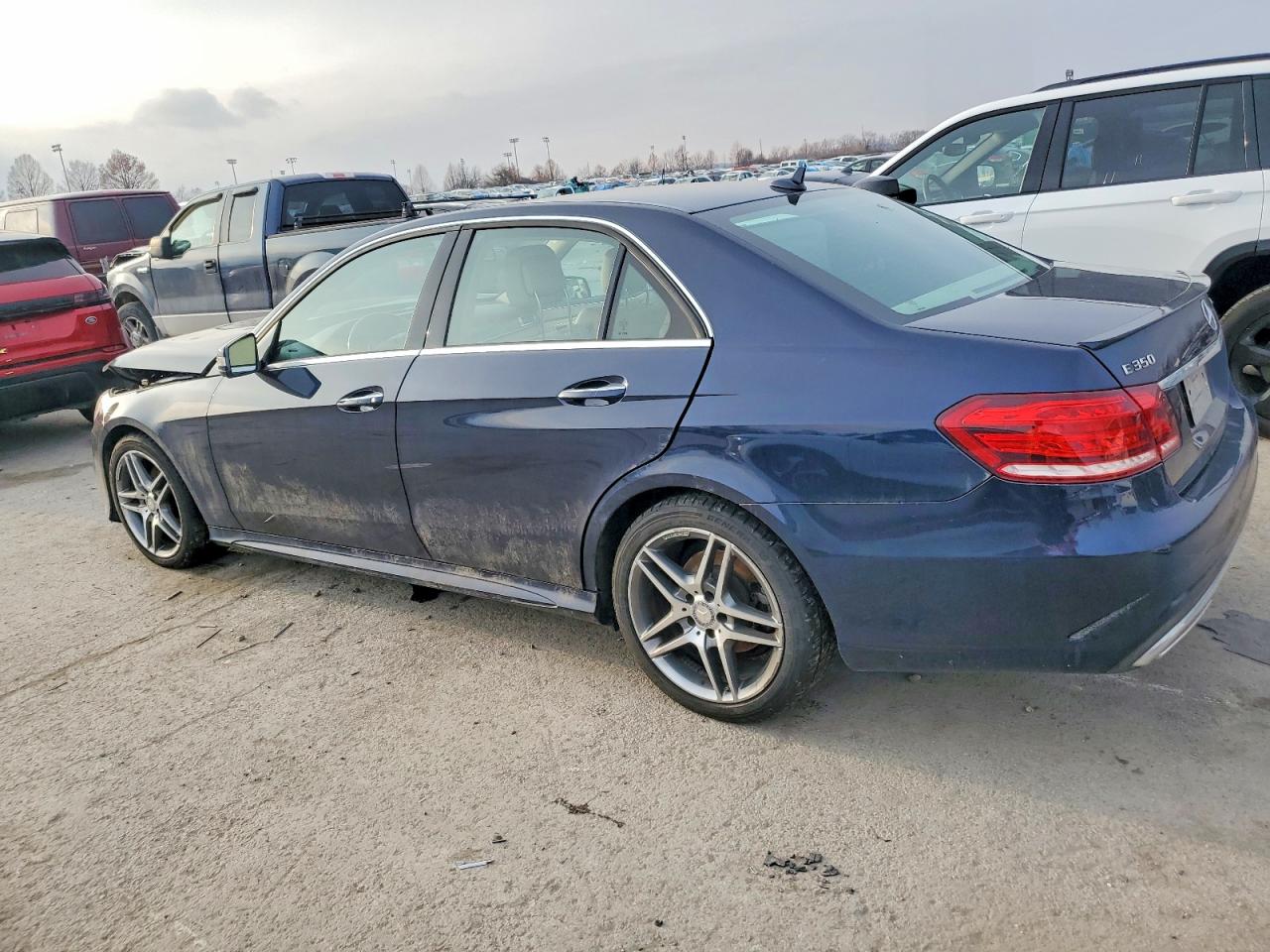 2014 MERCEDES-BENZ E 350 4MATIC photo 2