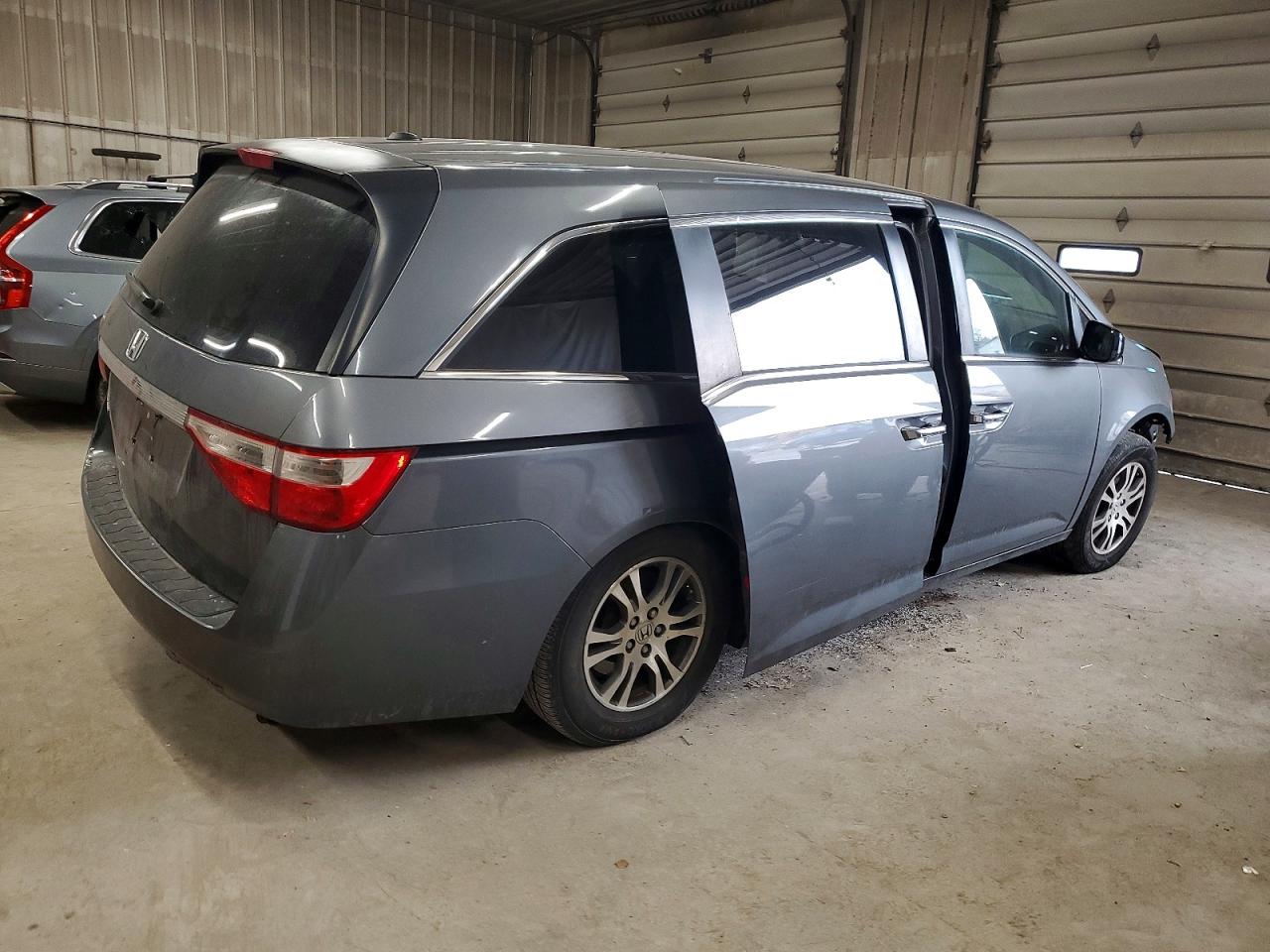 2012 HONDA ODYSSEY EXL photo 5
