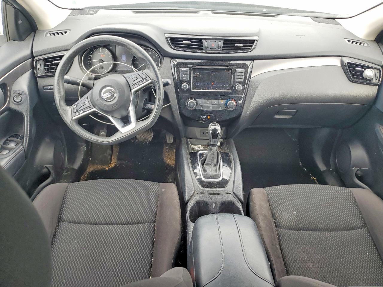 2020 NISSAN ROGUE SPORT S photo 8
