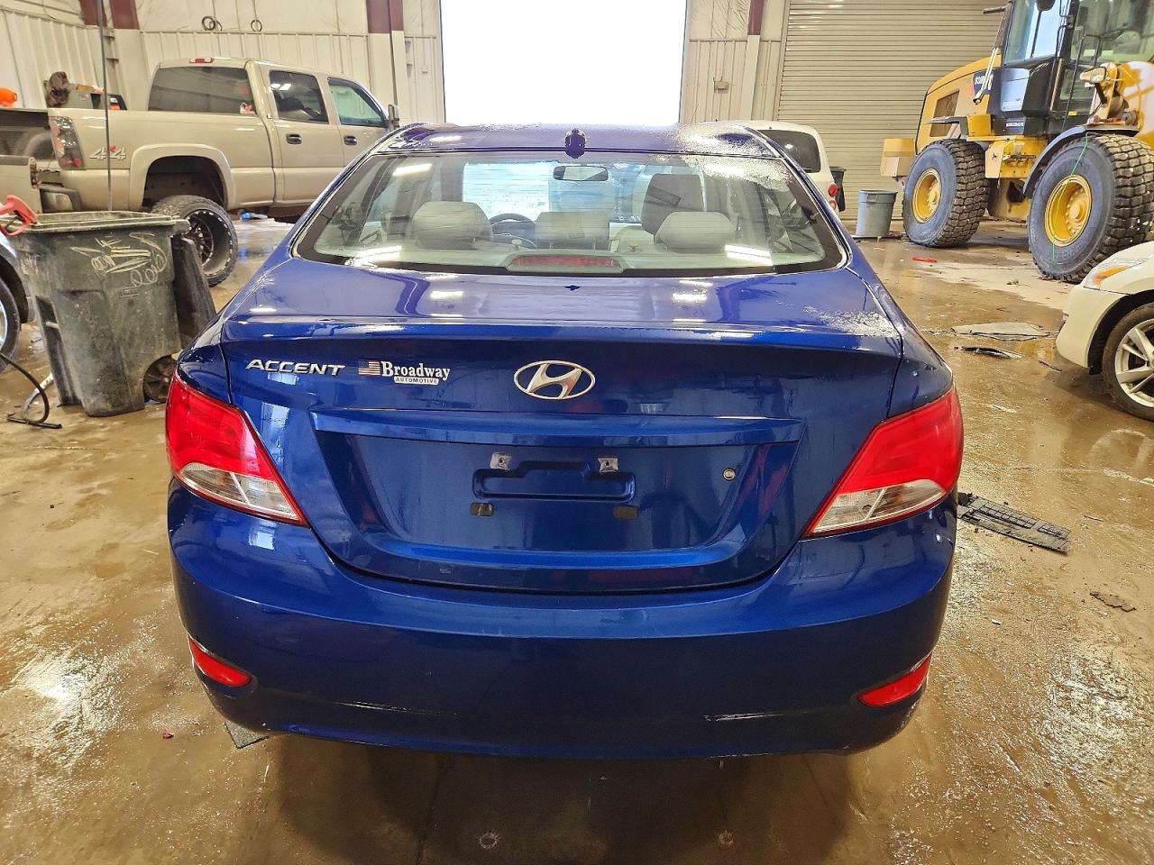 2015 HYUNDAI ACCENT GLS photo 6