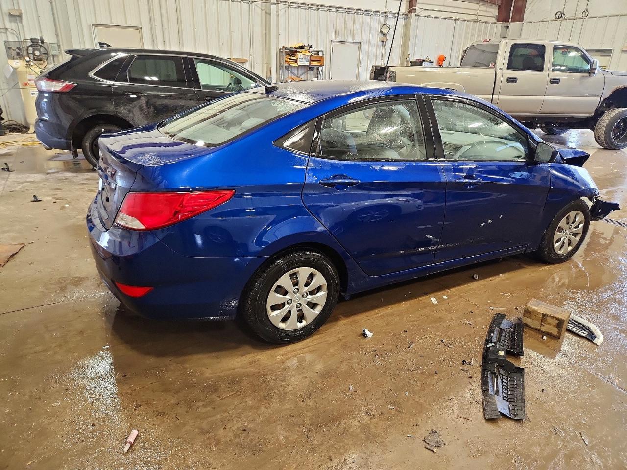 2015 HYUNDAI ACCENT GLS photo 3