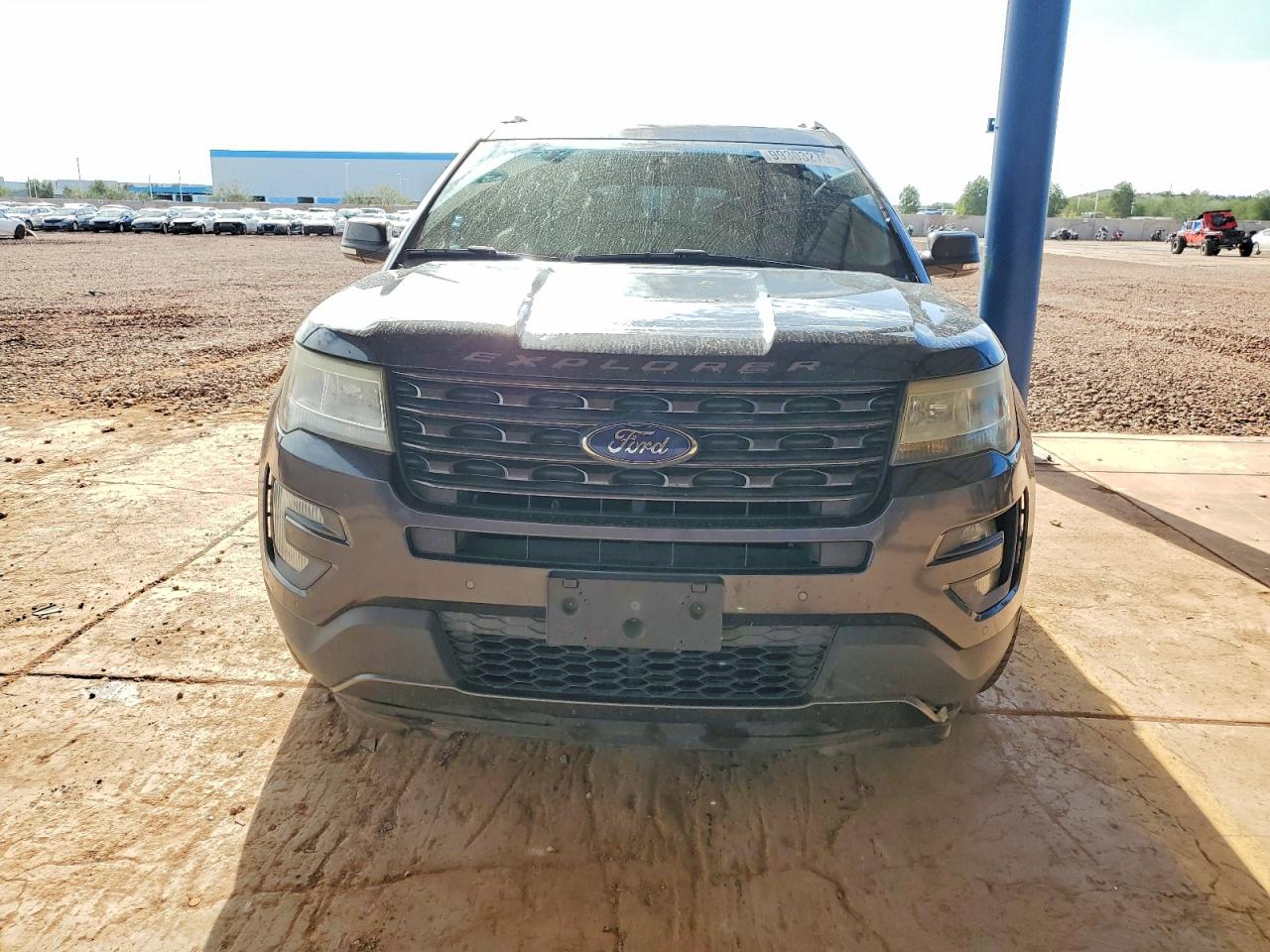 2017 FORD EXPLORER XLT photo 9