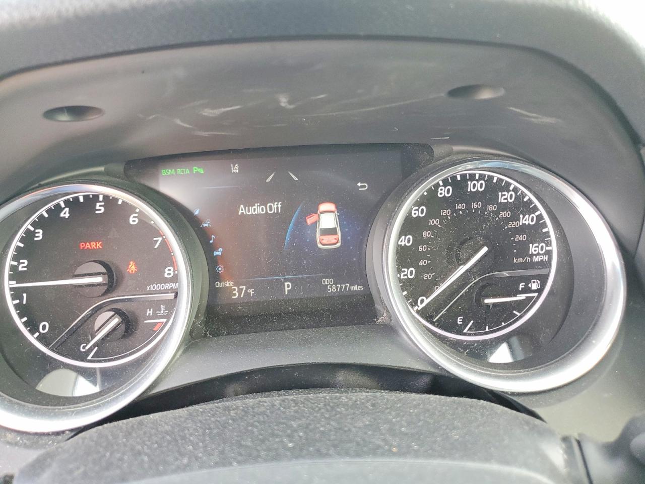 2018 TOYOTA CAMRY L photo 9