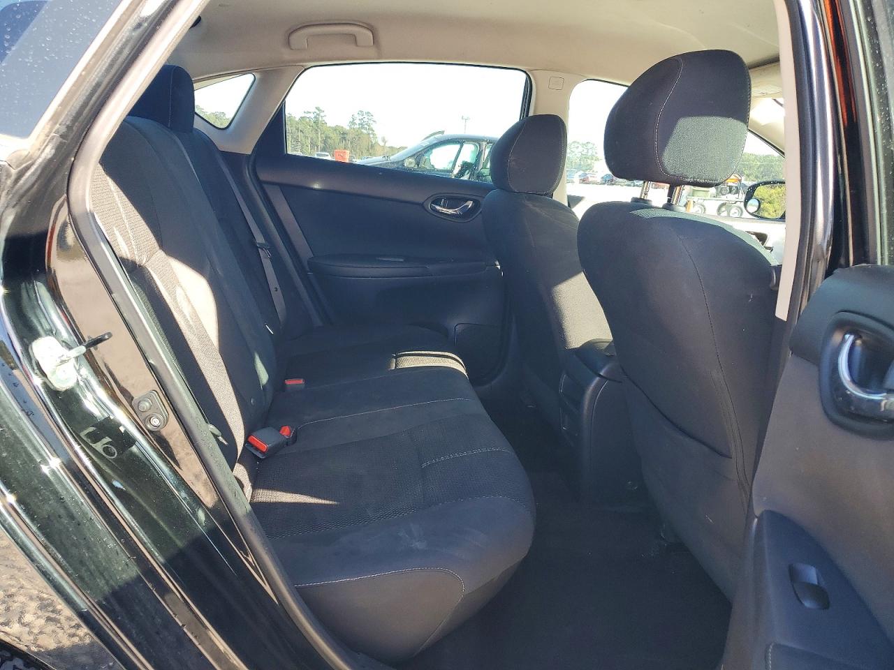 2016 NISSAN SENTRA S photo 19