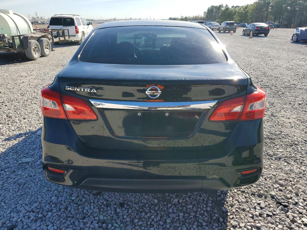 2016 NISSAN SENTRA S photo 11