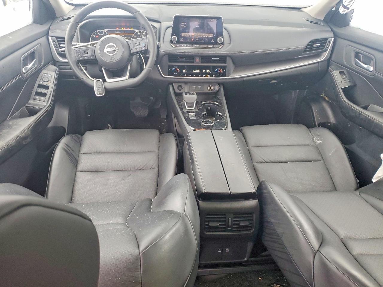 2024 NISSAN ROGUE SV photo 8