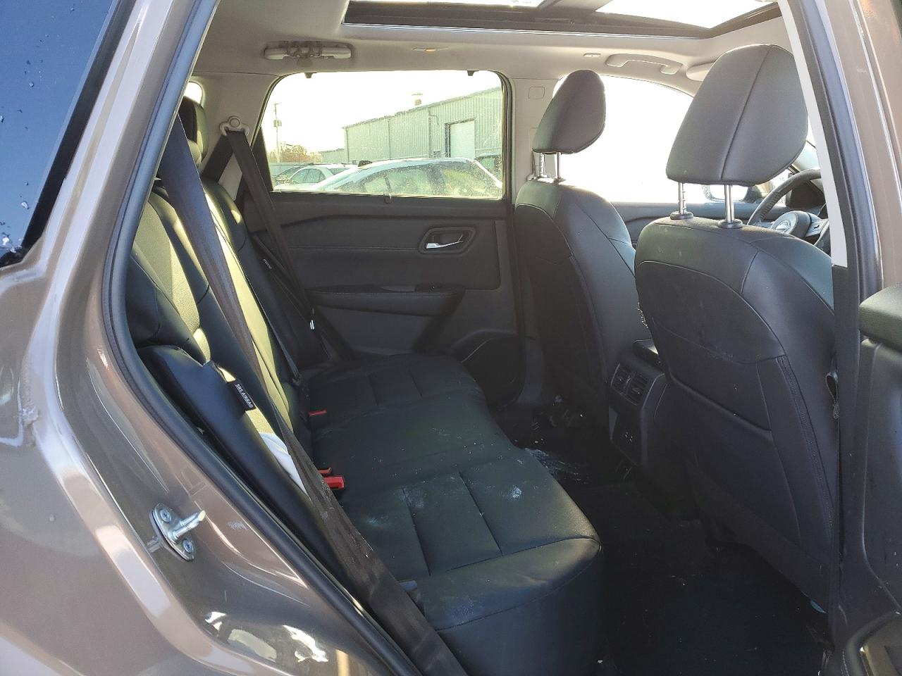 2024 NISSAN ROGUE SV photo 11