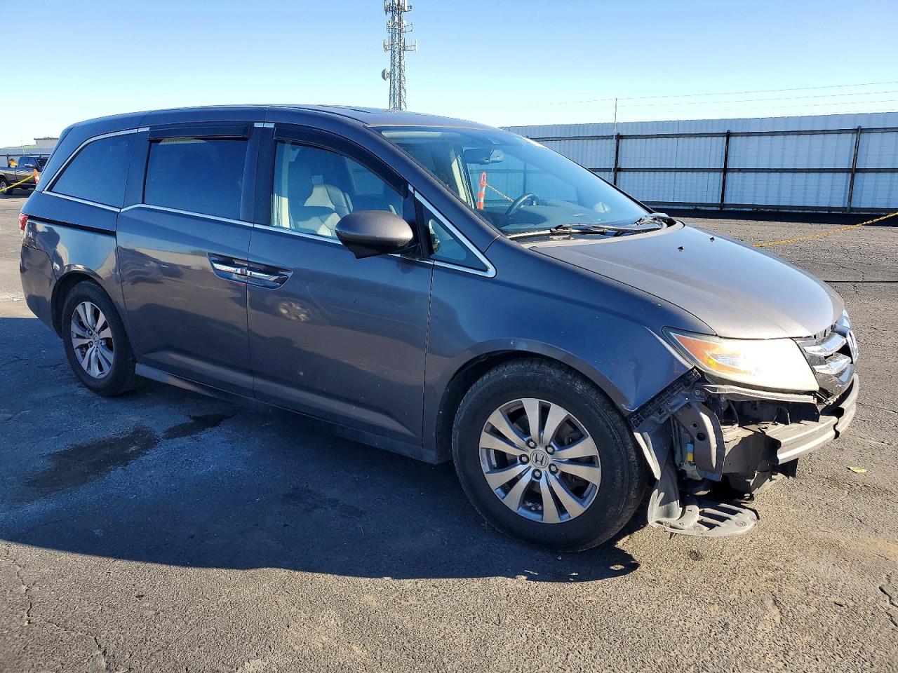 2014 HONDA ODYSSEY EXL photo 4