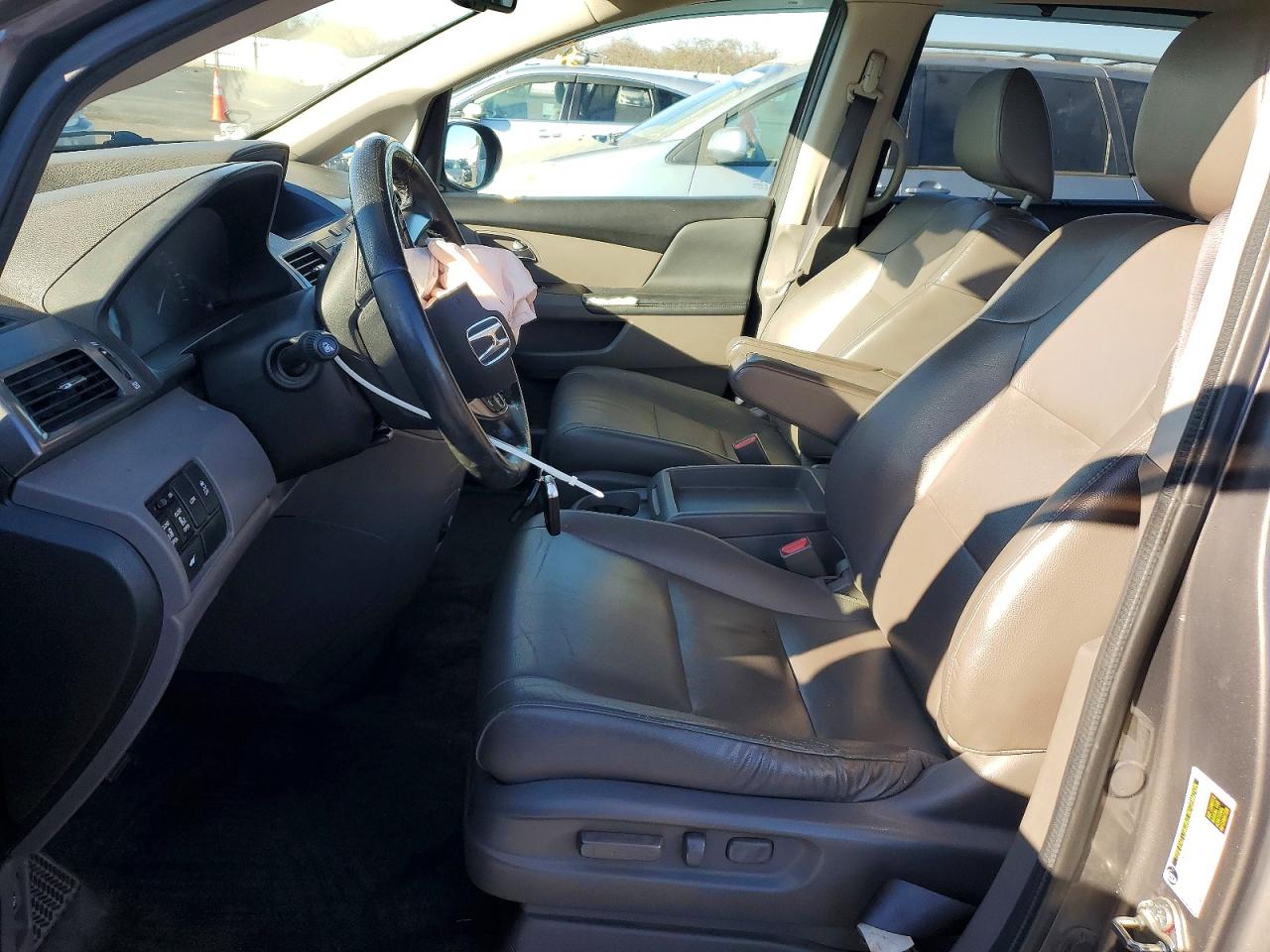 2014 HONDA ODYSSEY EXL photo 7