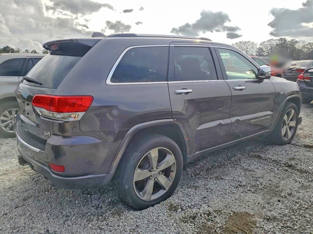 2015 JEEP GRAND CHEROKEE OVERLAND photo 3